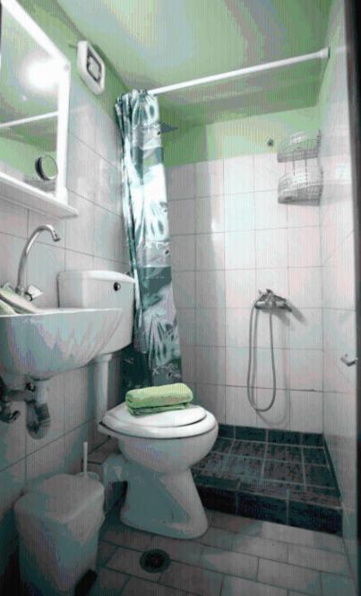 Guesthouse Patavali كالامباكا الغرفة الصورة